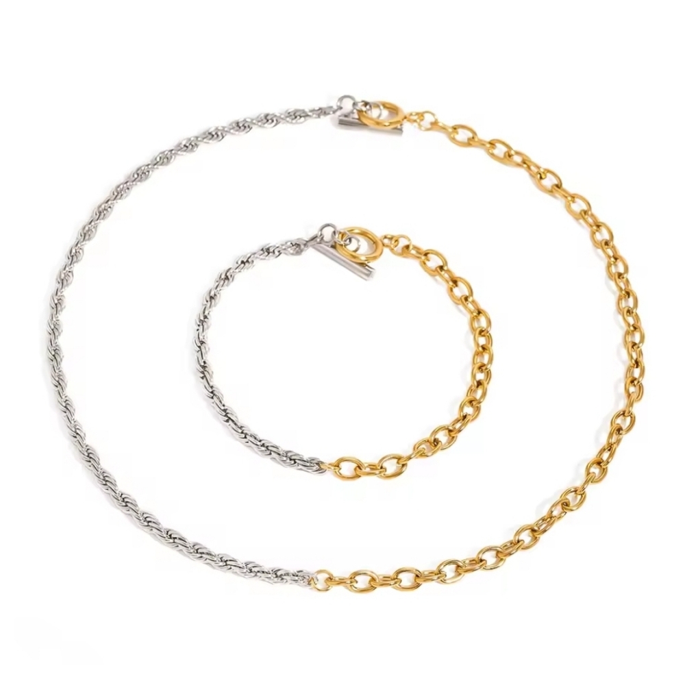 Elegant Gold and Silver Bi-Color Necklace with Rope Chain